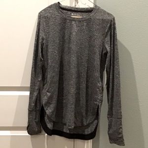 Athleta Uptempo Longsleeve Top | Grey/Black | Small